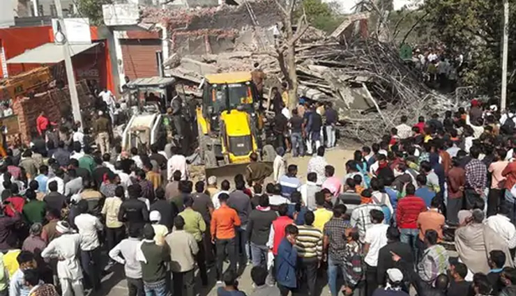 अजमेर में निर्माणाधीन 2 मंजिला इमारत गिरी, 12 लोग दबे