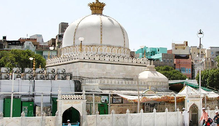 travel guide for ajmer rajasthan,top tourist destinations in ajmer,best places to visit in ajmer,historical places to visit in ajmer,popular attractions in ajmer,religious places to visit in ajmer,famous landmarks in ajmer,cultural experiences in ajmer,offbeat destinations in ajmer,things to do in ajmer rajasthan