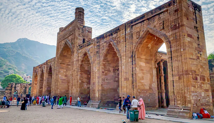 must visit places in rajasthan,beautiful places in rajasthan,top tourist spots in rajasthan,rajasthan travel guide,rajasthan tourist attractions,best places to visit in rajasthan,rajasthan historical sites,cultural heritage of rajasthan,romantic getaways in udaipur,wildlife tourism in ranthambore,pilgrimage sites in pushkar,historical forts in rajasthan,luxury hotels in chittorgarh,shrinathji temple nathdwara,kumbhalgarh fort unesco site,mandawa havelis and forts,jaipur pink city attractions,jodhpur blue city highlights,spiritual places in ajmer,rajasthan travel bucket list