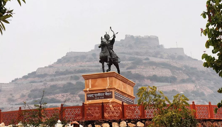 ajmer is a city surrounded by aravalli ranges,enjoy visiting these places,holiday,travel,tourism,rajasthan tourism,tourist places in rajasthan,ajmer news in hindi,ajmer travel destinations