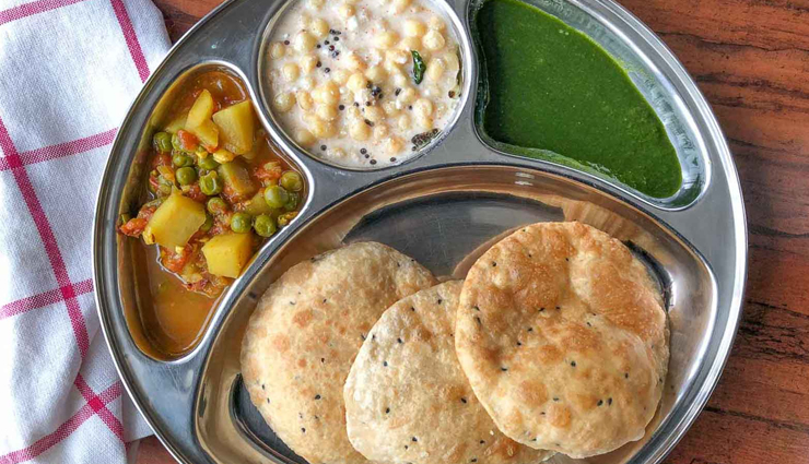 ajwain ki pudi,ajwain ki pudi recipe,hunger struck,food,ajwain puri with aloo,easy recipe