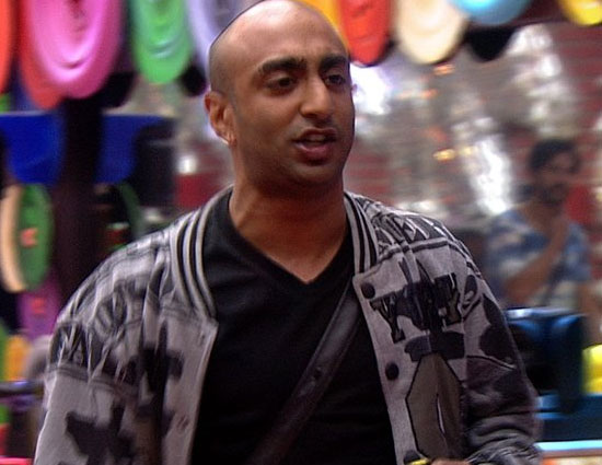 बिग बॉस 11 : कैप्टेनसी टास्क में आकाश को मिला धोखा, घर में आया भूचाल