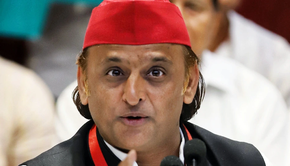 बरेली हिंसा के बाद यूपी में बढ़ी सियासी हलचल, अखिलेश यादव ने बनाया 14 सदस्यों का प्रतिनिधिमंडल, दी यह जिम्मेदारियाँ