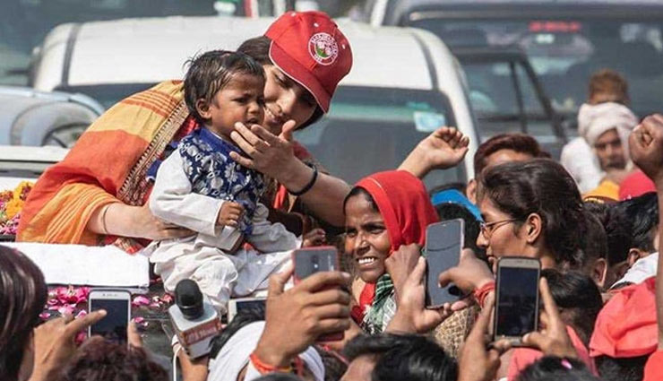 खजांची के बहाने अखिलेश ने PM मोदी पर साधा निशाना, कहा - पहचाना इस बच्चे को...