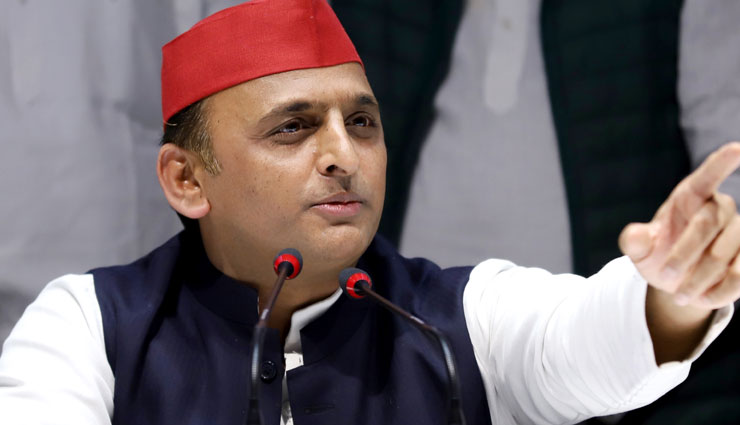 लखीमपुर हिंसा: अख‍िलेश बोले - किसानों पर BJP सरकार कर रही है जुल्म, गृह राज्यमंत्री-डिप्टी सीएम इस्तीफा दें