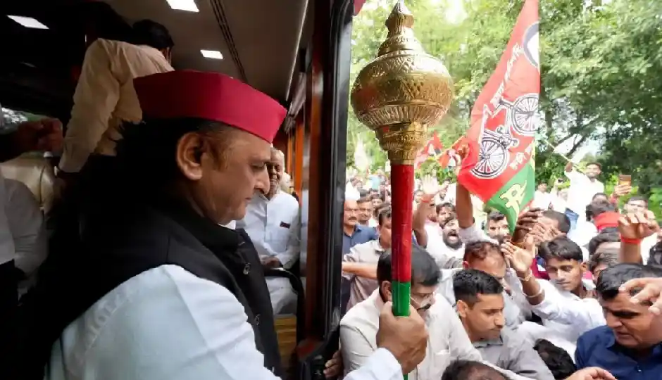 रायबरेली से अखिलेश की PDA यात्रा शुरू, लोधी-पासी वोटों पर सपा की नजर