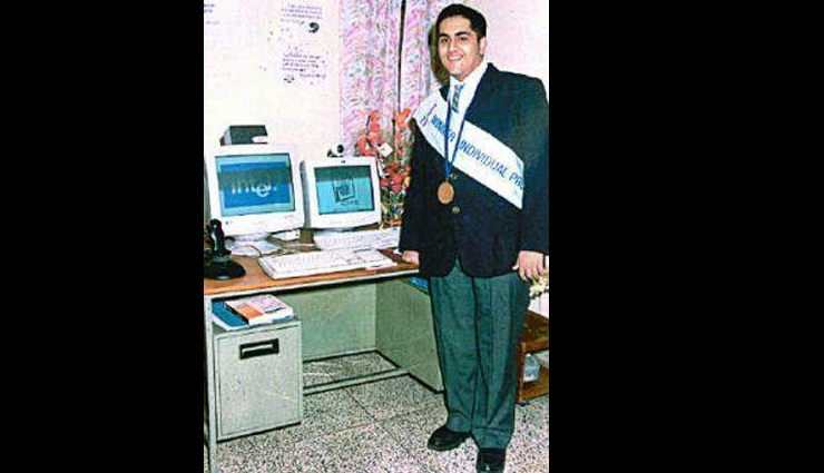 10 indians who have planets named after them,bangalore girl sahithi will have planet named after her,indian who own planet names,hamsa padmanabhan,sainudeen pattazhy,vishnu jayaprakash,anish mukherjee,debarghya sarkar,hetal vaishnav,akshat singhal,madhav pathak,viswanathan anand