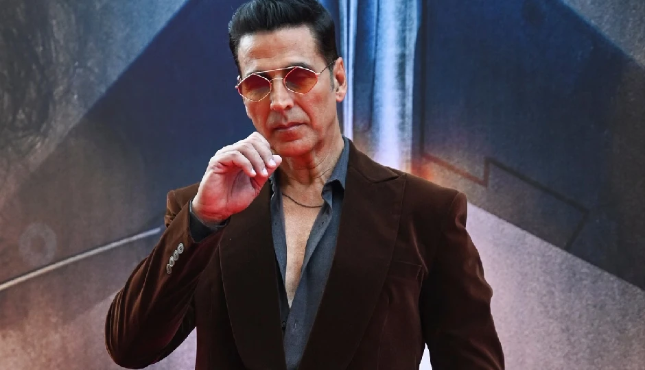 57 साल के अक्षय कुमार ने खोला फिटनेस का राज: जल्दी डिनर, सोमवार का उपवास और अनोखा वर्कआउट प्लान