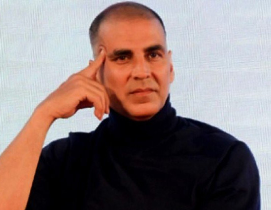 'पैडमैन' की रिलीज तारीख बदली, अक्षय कुमार ने लिया बड़ा फैसला!!