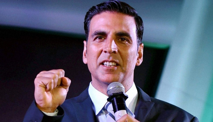 1 वर्ष 4 फिल्में, 700 करोड़ का दांव, कमाई की उम्मीद 1000 करोड़ यह है खिलाड़ी कुमार