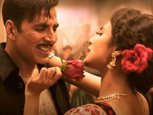 अक्षय कुमार-मौनी रॉय की फिल्म 'गोल्ड' ने छुआ 100 करोड़ का जादुई आकड़ा, 13वें दिन हासिल किया यह मुकाम bollywood,Akshay Kumar,mouni roy,gold,gold box office collection