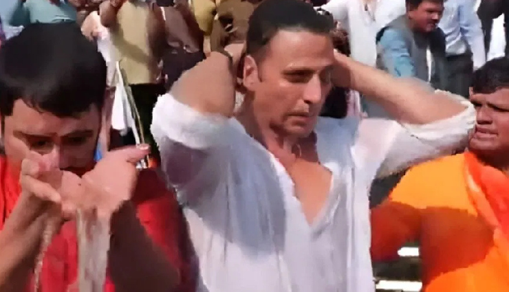 महाकुंभ में अक्षय कुमार ने लगाई डुबकी, सीएम योगी का किया धन्यवाद 