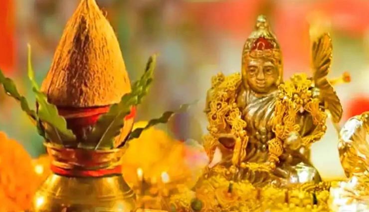 अक्षय तृतीया पर करें ये 6 उपाय, मां लक्ष्मी की कृपा से मिलती हैं धन-संपदा
