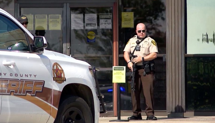 8-year-old killed in shooting at alabama mall,shooting at alabama mall,alabama mall,hoover police chief nick derzis,hoover,news