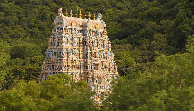 madurai tourist attractions,top 10 places to visit in madurai,meenakshi amman temple,madurai must-visit sites,things to do in madurai,madurai temples,vaigai dam,alagar kovil,samanar hills,tirupparankundram murugan temple,pazhamudhir solai,best tourist spots in madurai,historical places in madurai,religious sites in madurai,madurai travel guide