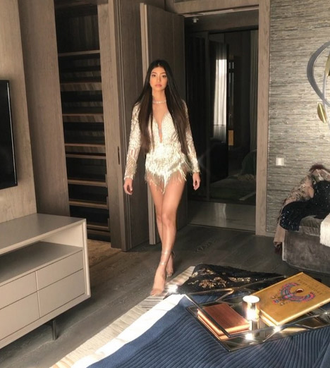 chunky panday niece,alanna sizzles in hot photoshoot,alanna panday,ahaan panday,fashion photoshoot