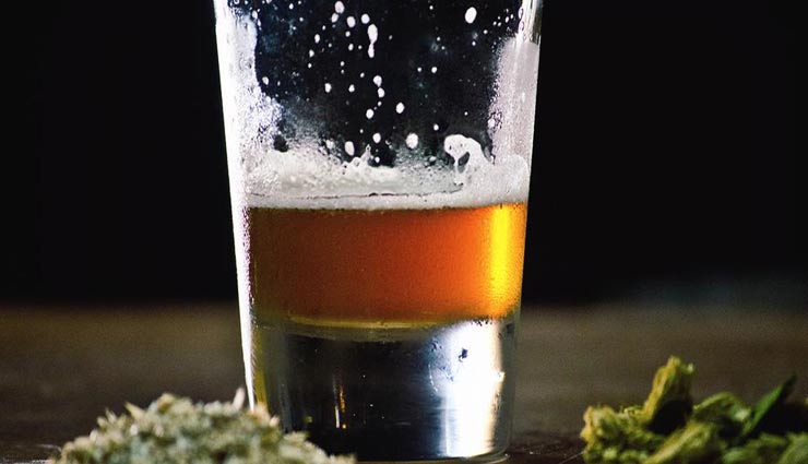 5 tips to remove hair dye spots from skin,skin care tips for dying hair,hair care tips,dying hair tips