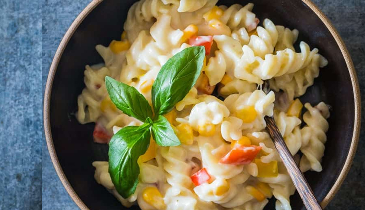 corn pepper fusilli alfredo recipes,alfredo pasta,easy recipes,hunger struck,food