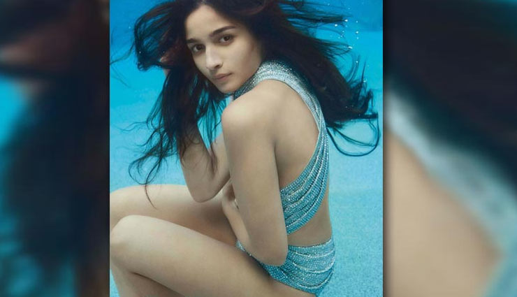 alia bhatt,underwater photoshoot,alia bhatt underwater photoshoot,celeb style,vogue magazine,fashion tips,fashion trends