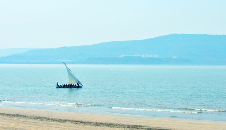 alibaug in maharashtra,maharashtra,tourism,travel,holidays