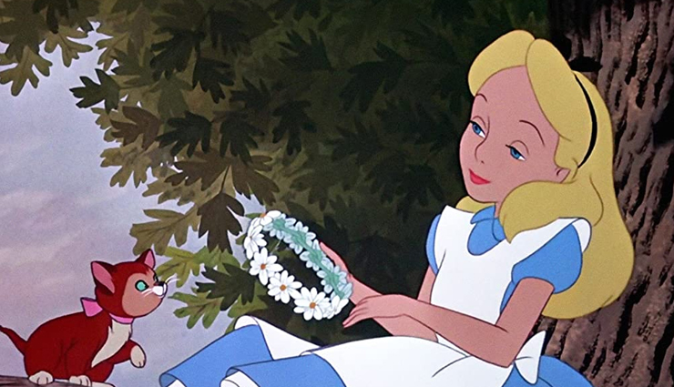 bedtime stories for your girlfriend,girlfriend would love to hear stories,bedtime stories for girlfriend,mates and me,relationship tips