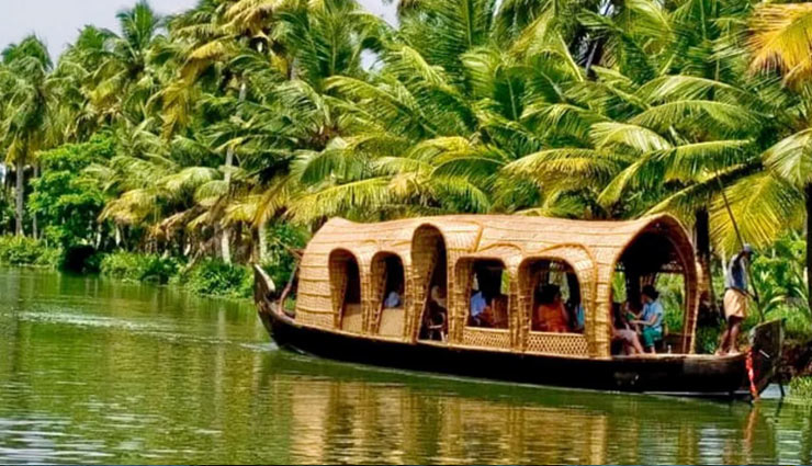 alleppey,kerala,travel,holidays,tourism,major attraction of alleppey