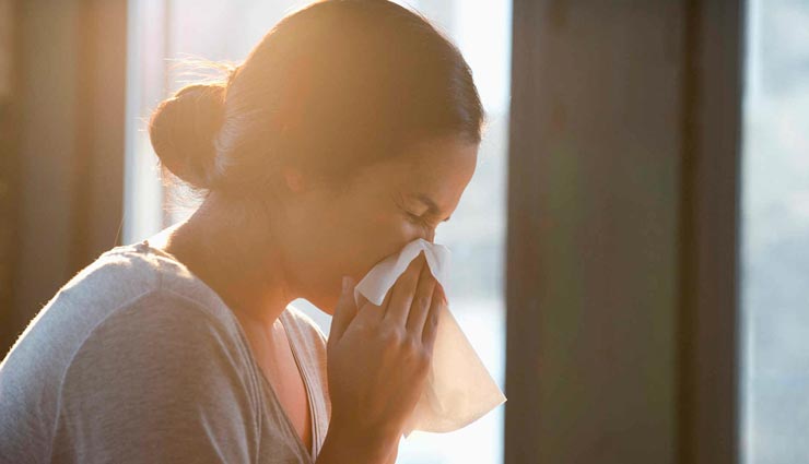 धूल-मिट्टी से एलर्जी एक आम समस्या, इन उपायों की मदद से पाएं आराम
