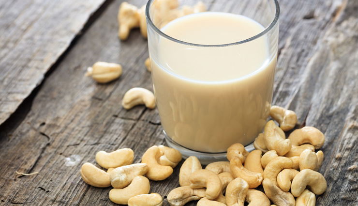 substitutes of almond milk,almond milk,Health tips,fitness tips,coconut milk,cashew milk,soy milk,rice milk,oat milk,hazelnut milk