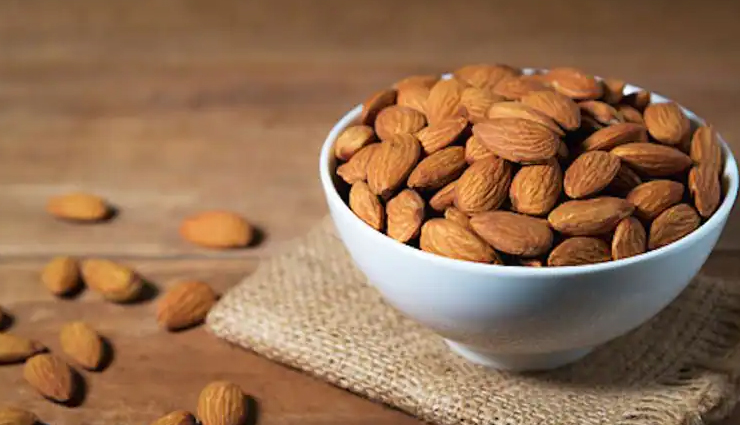 5 Reasons Why Eating Almonds Regularly is Good for Health