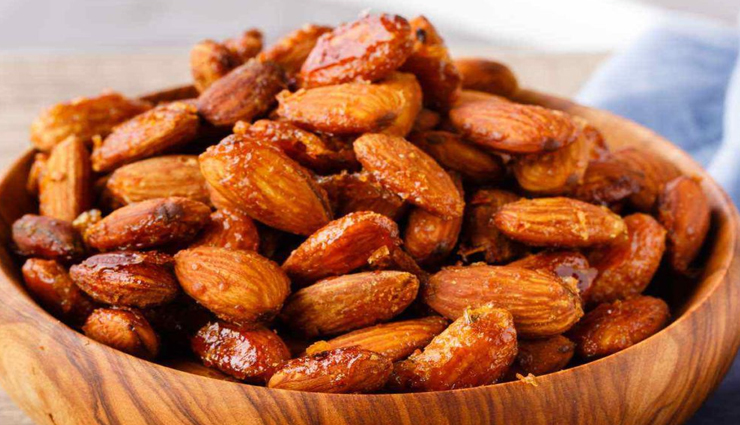 Recipe- Treat Your Guests With Honey Roasted Almonds
