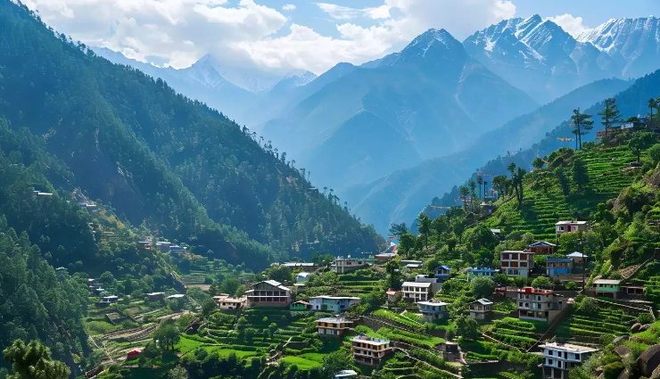 must visit places in uttarakhand,uttarakhand tourism,best places to visit in uttarakhand,auli skiing,chopta valley trekking,binsar wildlife,ranikhet winter getaway,munsiyari adventure,chamba scenic views,khirsu hiking,chaukori tea plantations,almora cultural significance,dhanaulti snowfall,nainital winter destination,rishikesh spiritual retreat,haridwar pilgrimage,jim corbett safari,kausani himalayan views