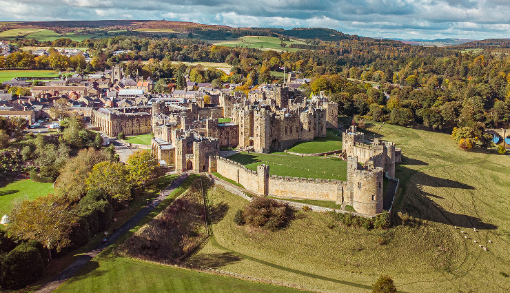 harry potter european locations,must-visit harry potter sites in europe,alnwick castle harry potter,london zoo harry potter scene,warner bros. studio tour harry potter,platform 9¾ king cross,czocha castle harry potter larp,the elephant house edinburgh,jacobite steam train harry potter,harry potter filming locations in europe,harry potter attractions in europe,european harry potter experiences,alnwick castle hogwarts filming location,king cross station platform 9¾,harry potter tours in europe,harry potter-inspired travel in europe,must-see harry potter spots in europe,real-life harry potter destinations in europe,harry potter fan sites in europe,harry potter-themed travel experiences in europe