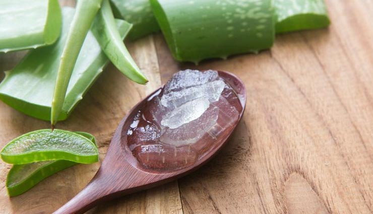 5 home remedies to say bye bye to open pores,skin pores treatment,home remedies for open pores,aloe vera,apple cider vinegar,papaya,baking soda,besan