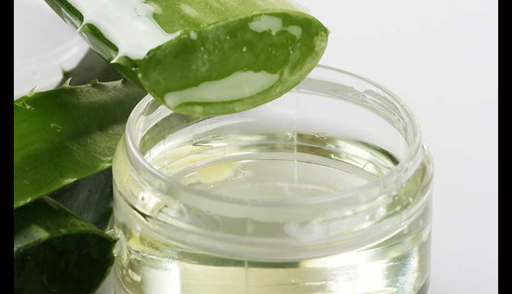 diy ways to remove grease stain from clothes,home remedies to remove grease stains,easiest ways to remove grease stains from clothes,clothes cleaning tips,stain cleaning tips,household tips