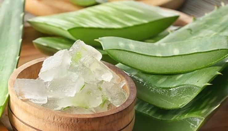 त्वचा के लिए वरदान हैं शहद, इन 8 तरीकों से करें इसका इस्तेमाल honey face treatments,honey skincare routines,using honey for facial care,honey facial masks,honey beauty hacks,natural honey face remedies,honey for glowing skin,diy honey face treatments,honey benefits for skin,honey face scrub recipes,honey facial cleansers,honey moisturizing masks,honey face wash methods,honey acne treatments,honey for skin hydration,honey exfoliating scrubs,honey for blemish reduction,honey anti-aging face care,honey skin rejuvenation techniques,honey for natural skin healing