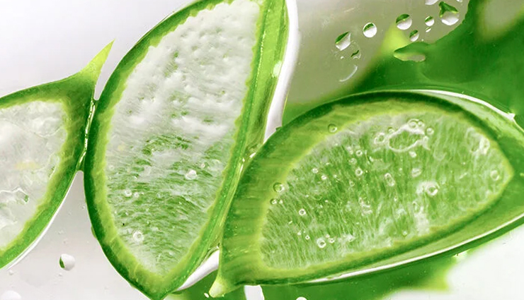 shaving irritation remedies for men,home remedies for shaving bumps and irritation,tips to reduce shaving irritation,natural remedies for shaving rash in men,best ways to prevent shaving irritation,mens guide to preventing shaving irritation,how to soothe shaving irritation at home,home remedies for razor burn in men,gentle shaving techniques for men,diy remedies for shaving irritation in men