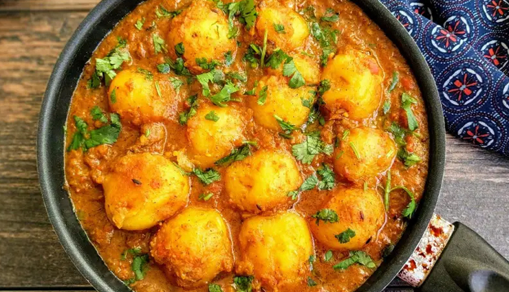 Recipe- Delicious Kashmiri Dum Aloo