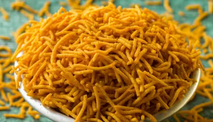 आलू भुजिया : स्नैक्स के रूप में है शानदार विकल्प, बच्चे हो या बड़े सबको भाता है इनका स्वाद #Recipe aloo bhujia,aloo bhujia snacks,aloo bhujia children,aloo bhujia ingredients,aloo bhujia recipe,aloo bhujia holi,aloo bhujia tea,aloo bhujia guest