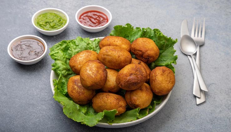 दिन की चाय के साथ उठाए चटपटे आलू ब्रेड रोल का मजा #Recipe