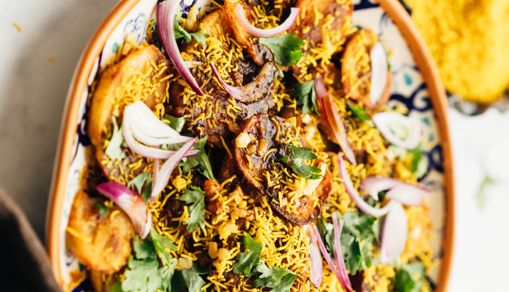 aloo chaat,chaat recipe,aloo recipe,snacks recipe,potato snacks recipe