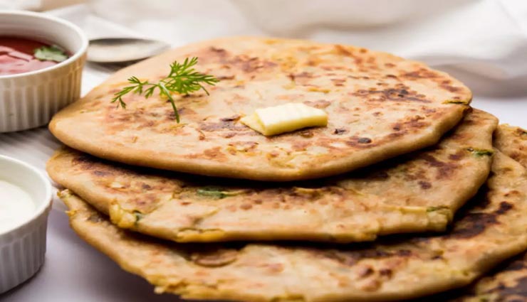 ब्रेकफास्ट में ट्राई करें आलू चीज़ परांठा, सभी खाएंगे बड़े चाव से #Recipe