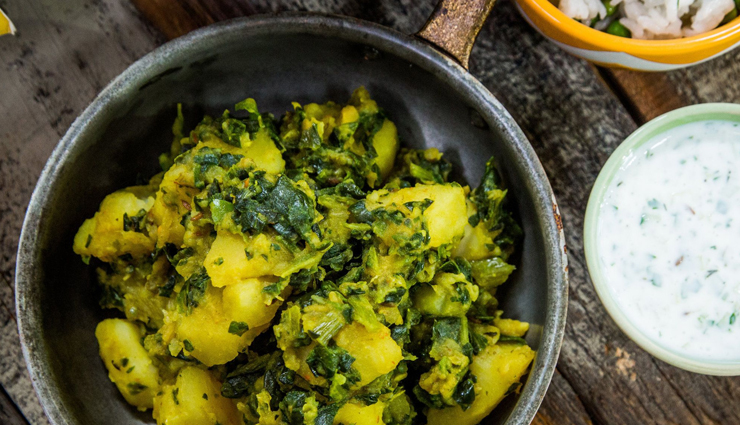 aloo palak ki sabzi,palak ki sabji,hunger struck,food,easy recipes,indian vegetables