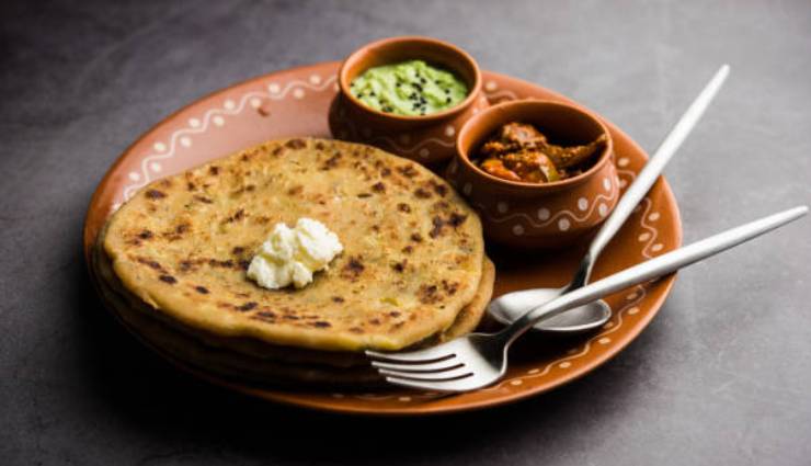 aloo paratha,aloo paratha ingredients,aloo paratha recipe,chatpati dish aloo paratha,aloo paratha at home,aloo paratha restaurant,potato