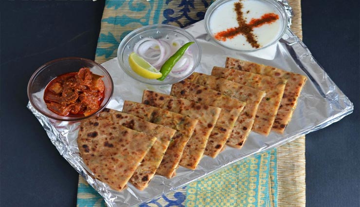 'आलू वौलनट पनीर परांठा' से बनाए संडे को स्पेशल, मिनटों में होगा तैयार #Recipe