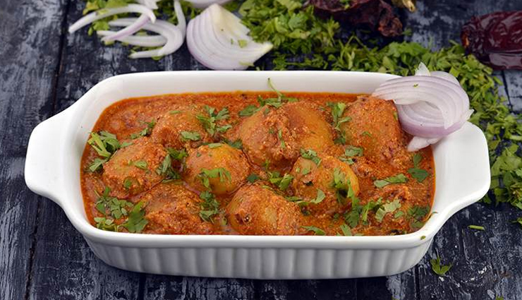 delicious kashmiri dum aloo,food,easy recipe