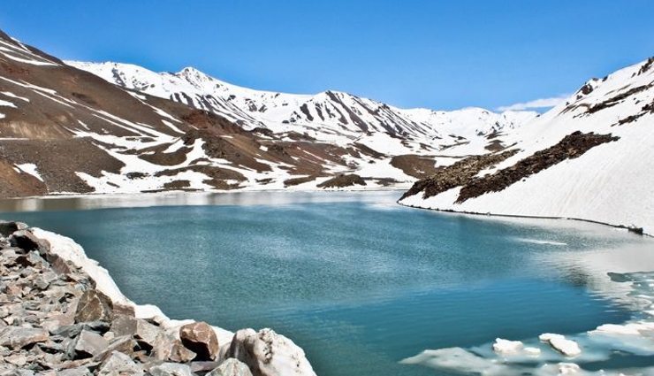 gulmarg tourism attractions,top things to do in gulmarg,best places to visit in gulmarg,gulmarg sightseeing guide,scenic spots in gulmarg,gulmarg travel tips,must-see attractions in gulmarg,gulmarg tourist destinations,things to see in gulmarg,gulmarg adventure activities