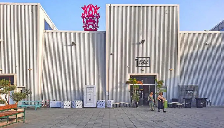 dubai tourist spots,dubai attractions,things to do in dubai,dubai sightseeing,best places to visit in dubai,dubai travel guide,dubai vacation,top dubai destinations,must-see dubai,dubai itinerary