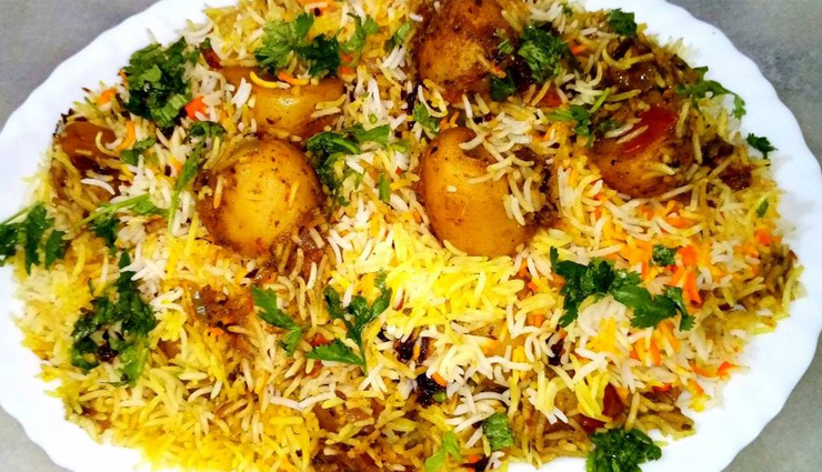 Recipe- Delicious Kolkata Style Aloo Dum Biryani