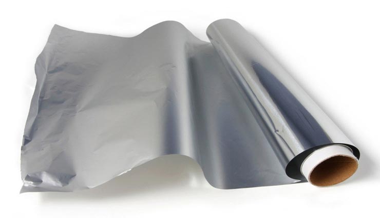 भोजन की पैकिंग के अलावा भी कई काम आता है एल्युमिनियम फॉयल, जानें इसके उपयोग