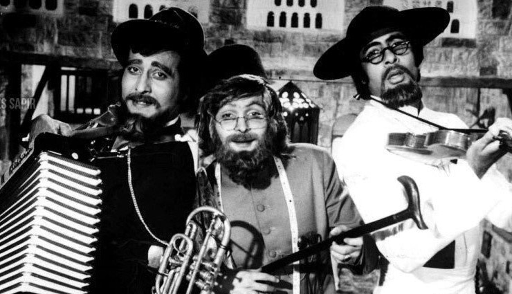 अगर अमिताभ बच्चन की इस फिल्म को 2017 में रिलीज किया गया होता तो तोड़ देती बाहुबली 2 की कमाई का रिकॉर्ड! 